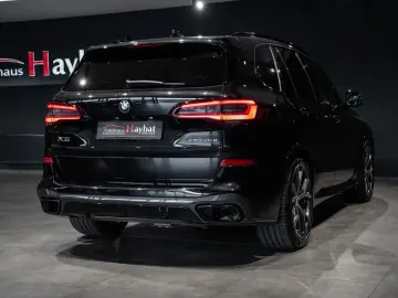 BMW X5 xDrive 45 e M Sport Laser-Pano-2-Achs Luft