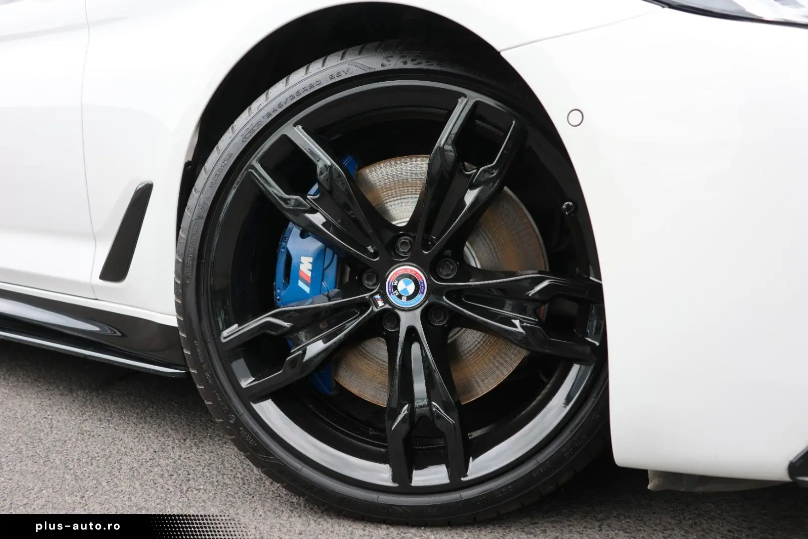 BMW M550i xDrive H&K HUD 4xSHZ LHZ KAMERA TOTW R20