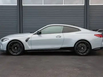 BMW M4 Competition ACC 2xLaser Carbon HUD 360 H&K 19