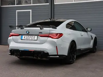 BMW M4 Competition ACC 2xLaser Carbon HUD 360 H&K 19