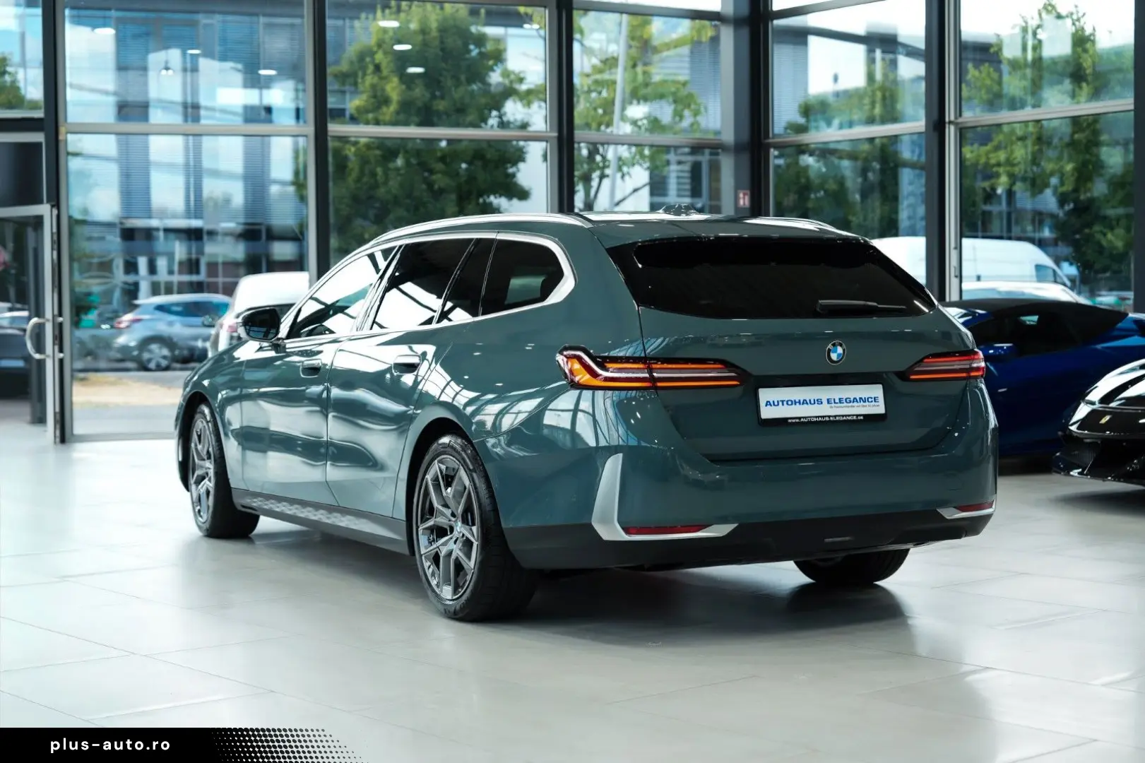 BMW 540d Touri. xDrive INDIVIDUAL-LEDER PANO H K HUD