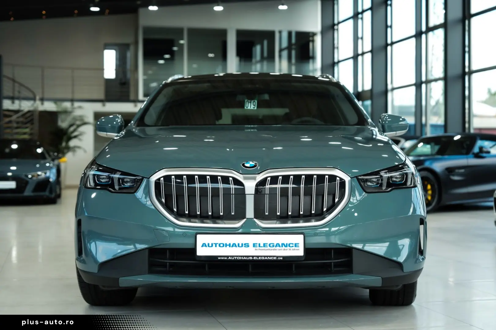 BMW 540d Touri. xDrive INDIVIDUAL-LEDER PANO H K HUD