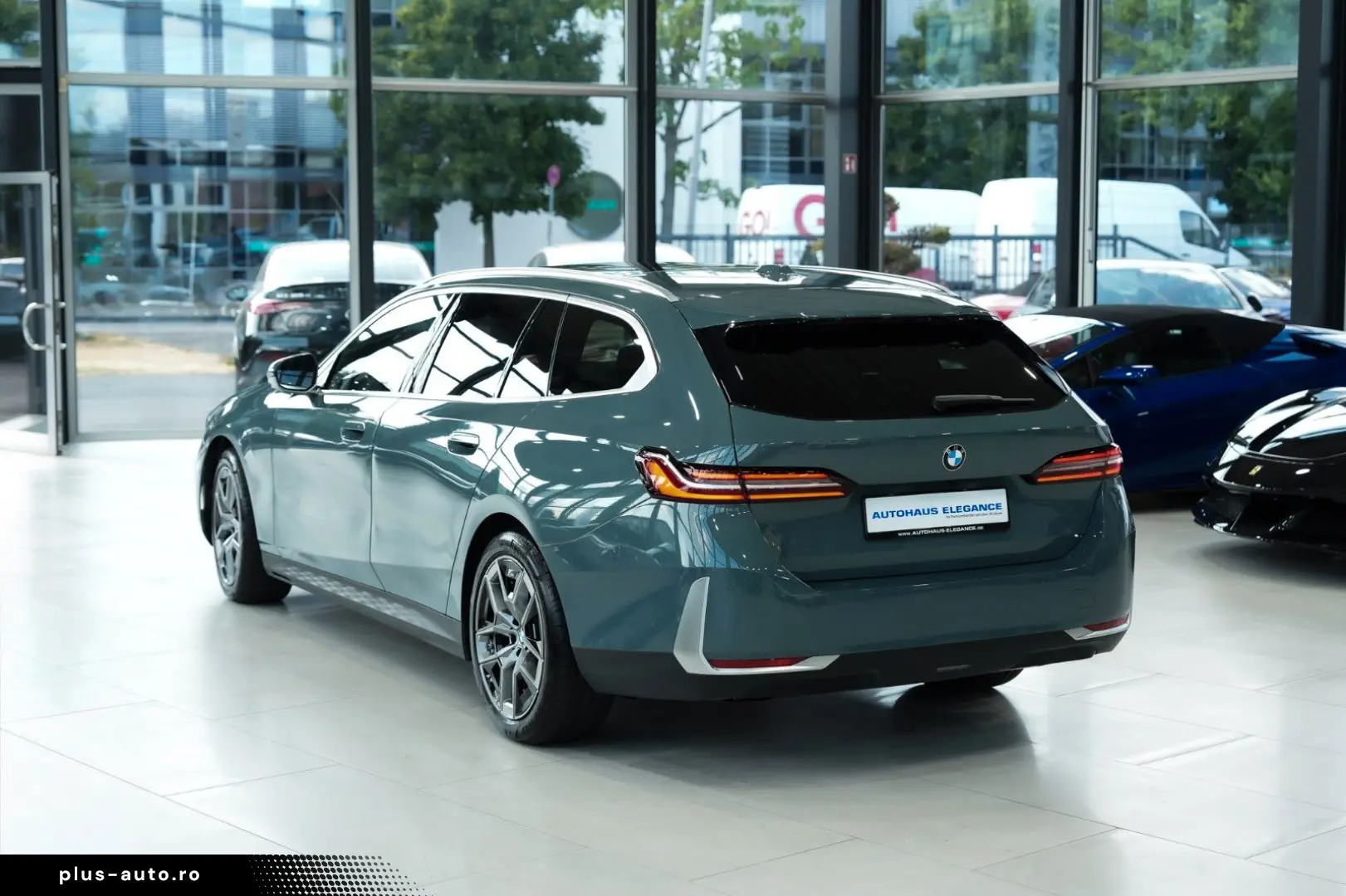 BMW 540d Touri. xDrive INDIVIDUAL-LEDER PANO H K HUD