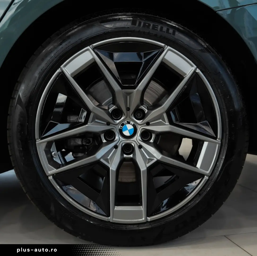 BMW 540d Touri. xDrive INDIVIDUAL-LEDER PANO H K HUD