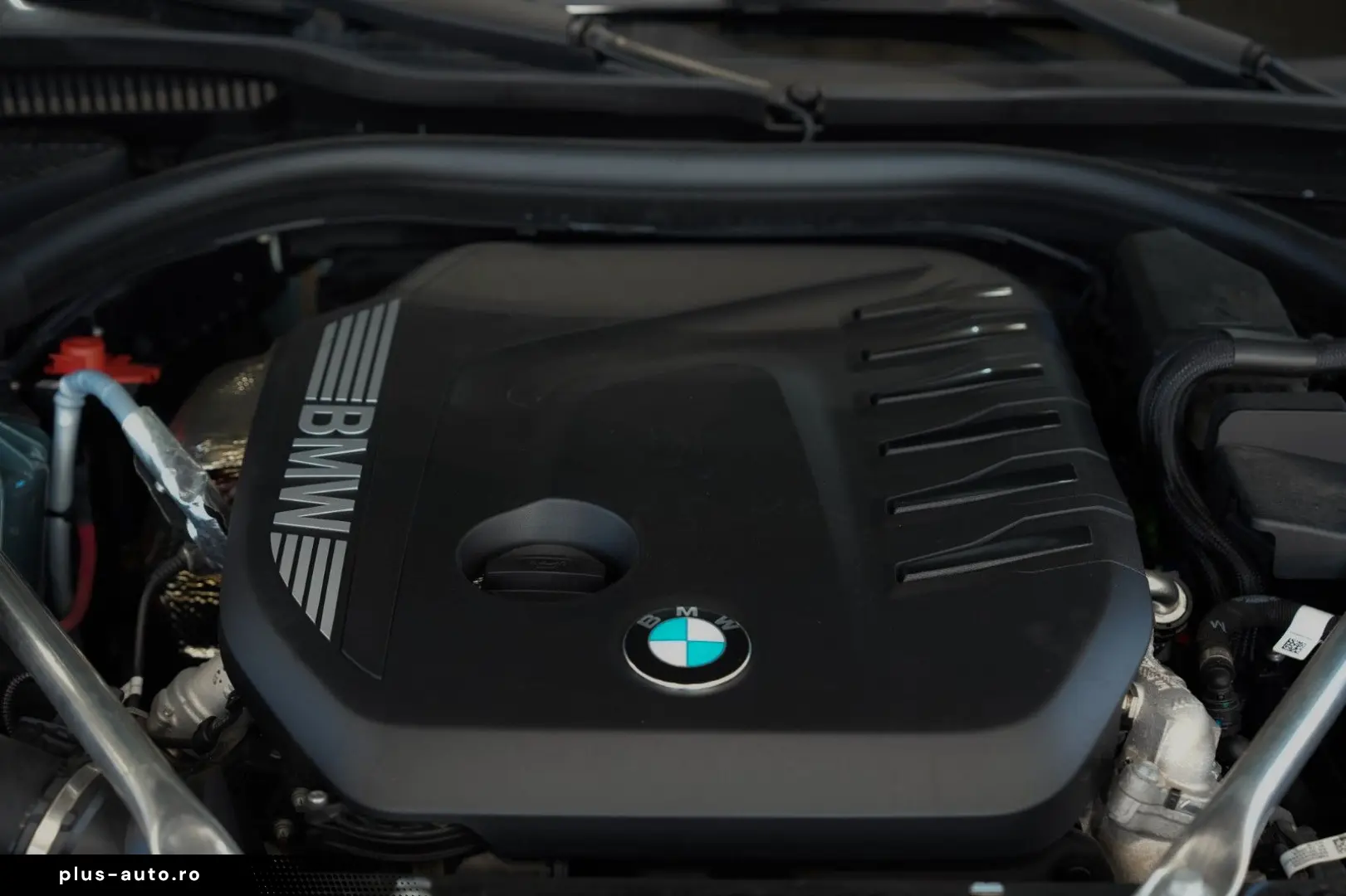 BMW 540d Touri. xDrive INDIVIDUAL-LEDER PANO H K HUD