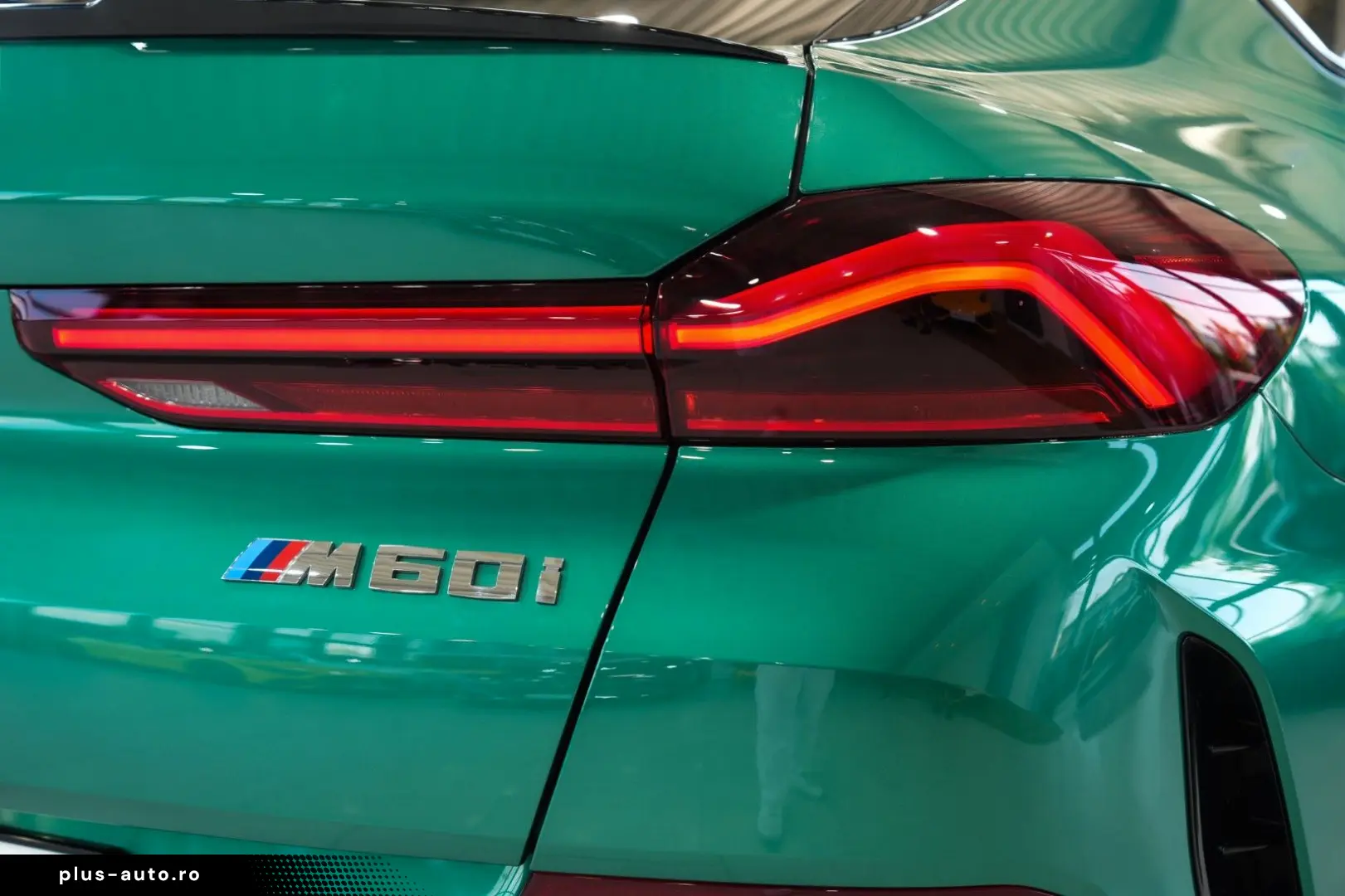 BMW X6 M60i M-CARBON SKY-LOUNGE BOWERS-WILKINS 22 LM