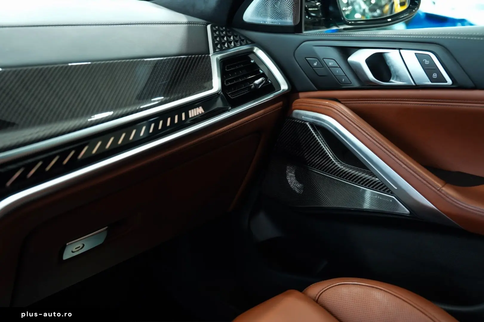 BMW X6 M60i M-CARBON SKY-LOUNGE BOWERS-WILKINS 22 LM