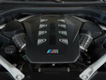 BMW X6 M60i M-CARBON SKY-LOUNGE BOWERS-WILKINS 22 LM