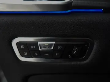 BMW X6 xDrive30d M-SPORT LEDER LED 360 KAM SHADOW