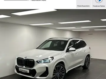 BMW iX1 xDrive30 M Sportpaket Pano. Harman Kardon AH