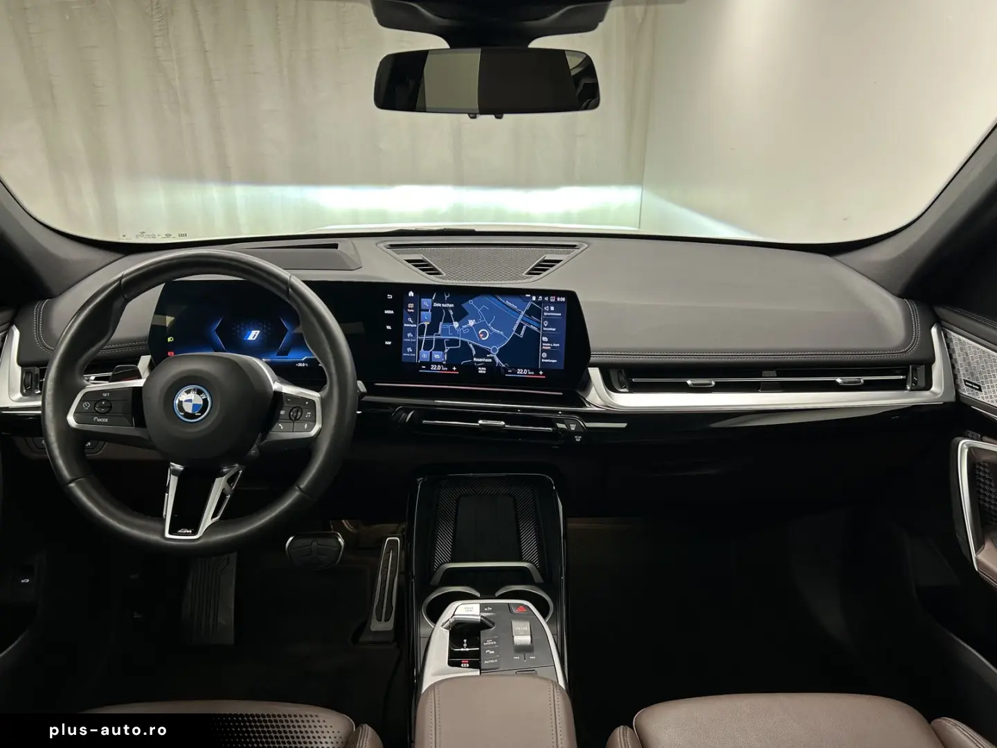 BMW iX1 xDrive30 M Sportpaket Pano. Harman Kardon AH