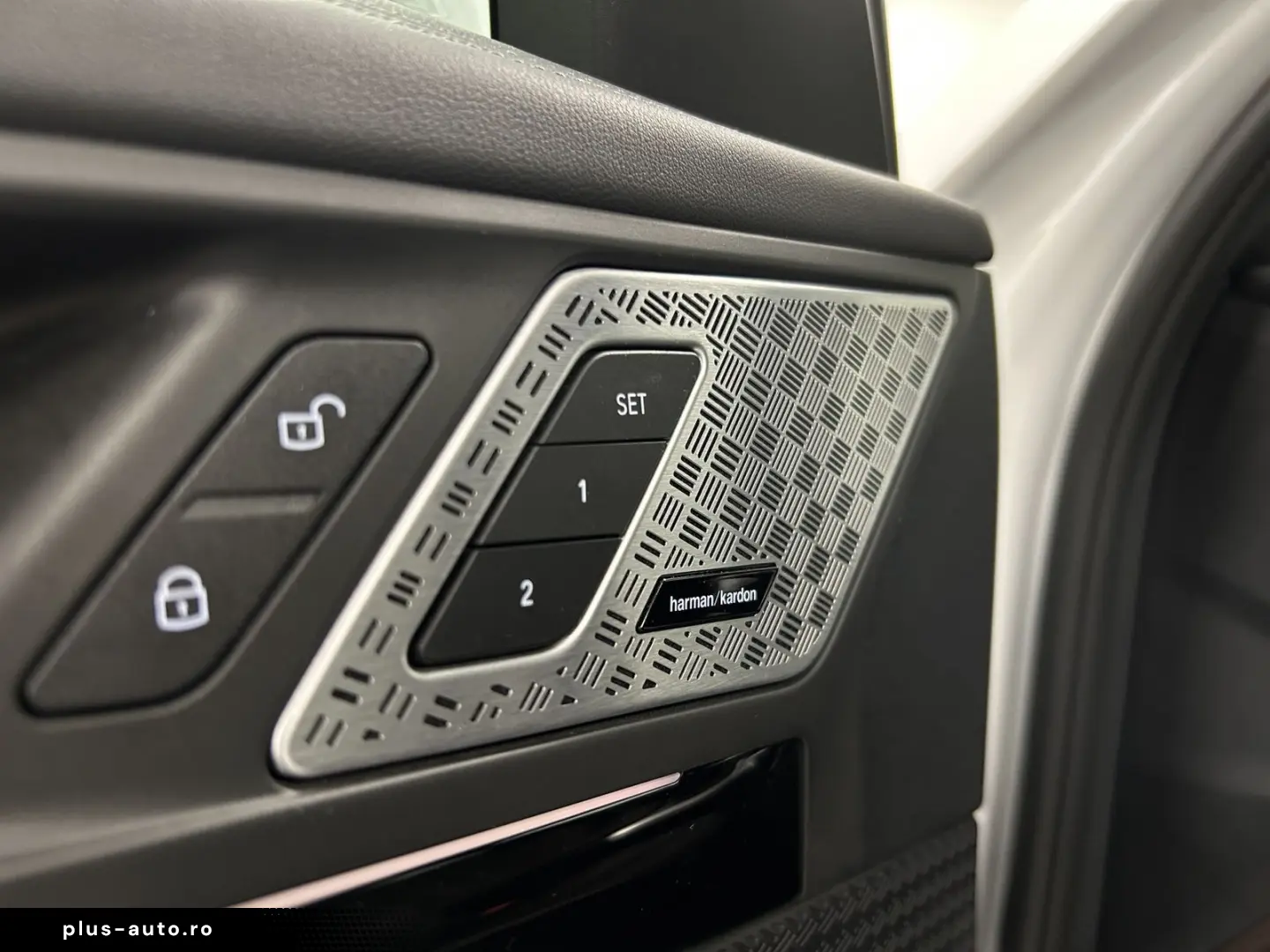 BMW iX1 xDrive30 M Sportpaket Pano. Harman Kardon AH
