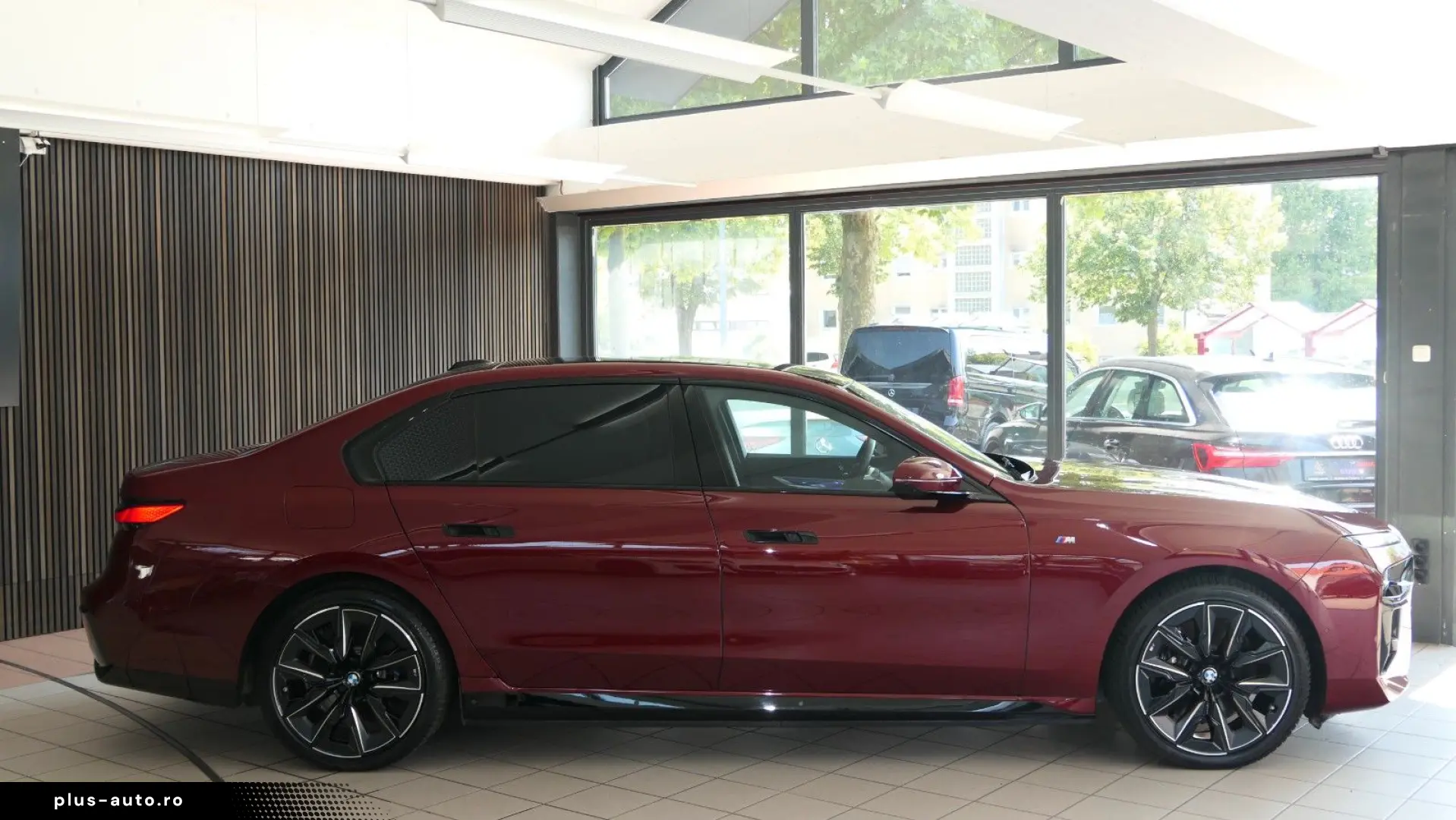 BMW i7 xDrive 60 M Sport THEATRE-TV SKY-Lounge B&W