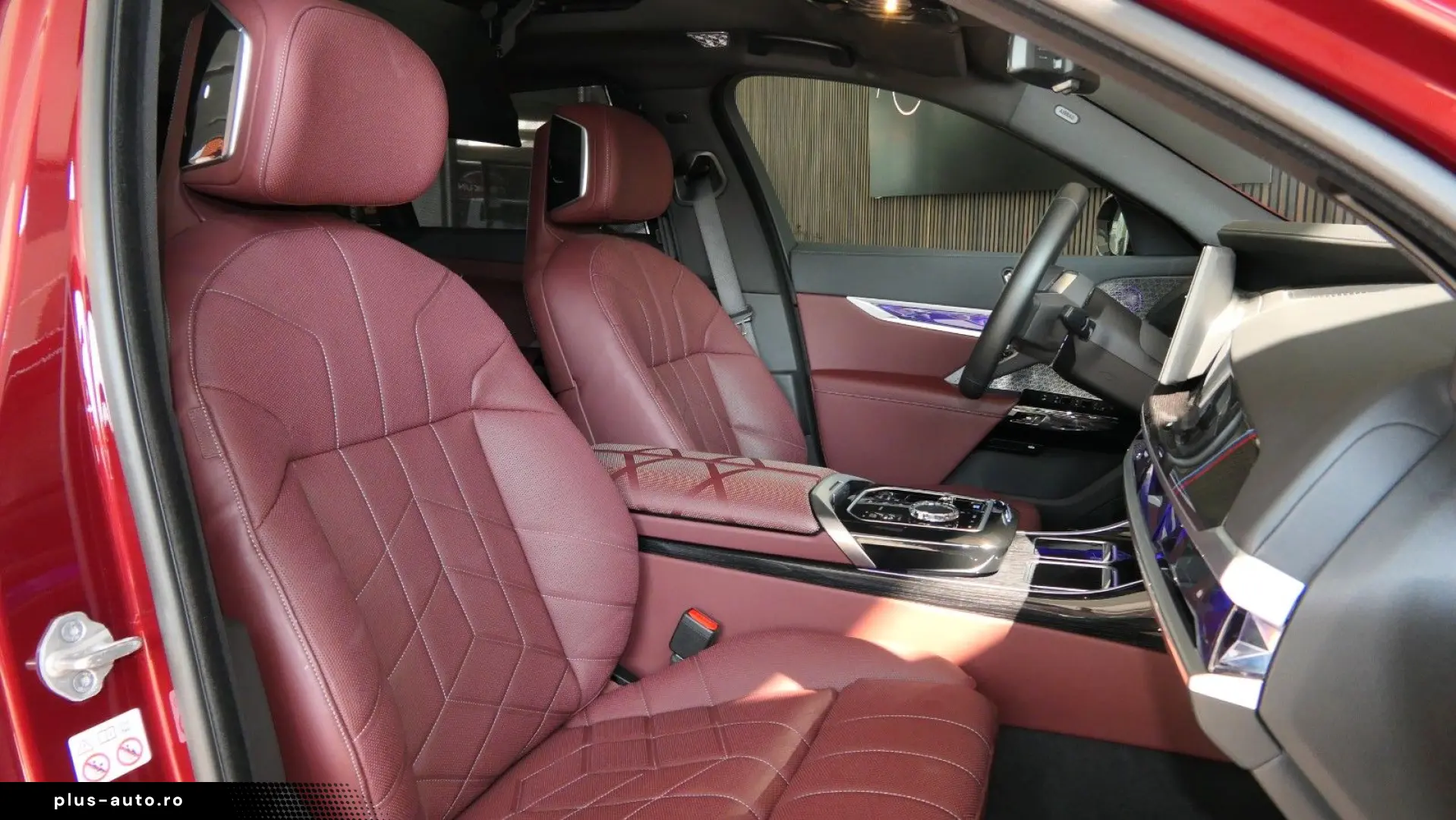 BMW i7 xDrive 60 M Sport THEATRE-TV SKY-Lounge B&W