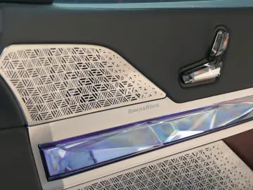 BMW i7 xDrive 60 M Sport THEATRE-TV SKY-Lounge B&W