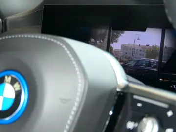 BMW i7 xDrive 60 M Sport THEATRE-TV SKY-Lounge B&W