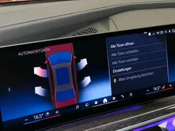 BMW i7 xDrive 60 M Sport THEATRE-TV SKY-Lounge B&W
