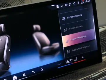 BMW i7 xDrive 60 M Sport THEATRE-TV SKY-Lounge B&W