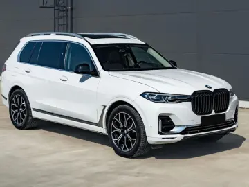 BMW X7 xDrive40i 7Sitzer Massage Pano HUD LED H&K