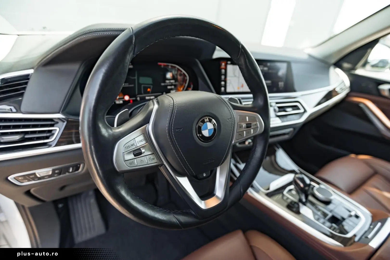 BMW X7 xDrive40i 7Sitzer Massage Pano HUD LED H&K