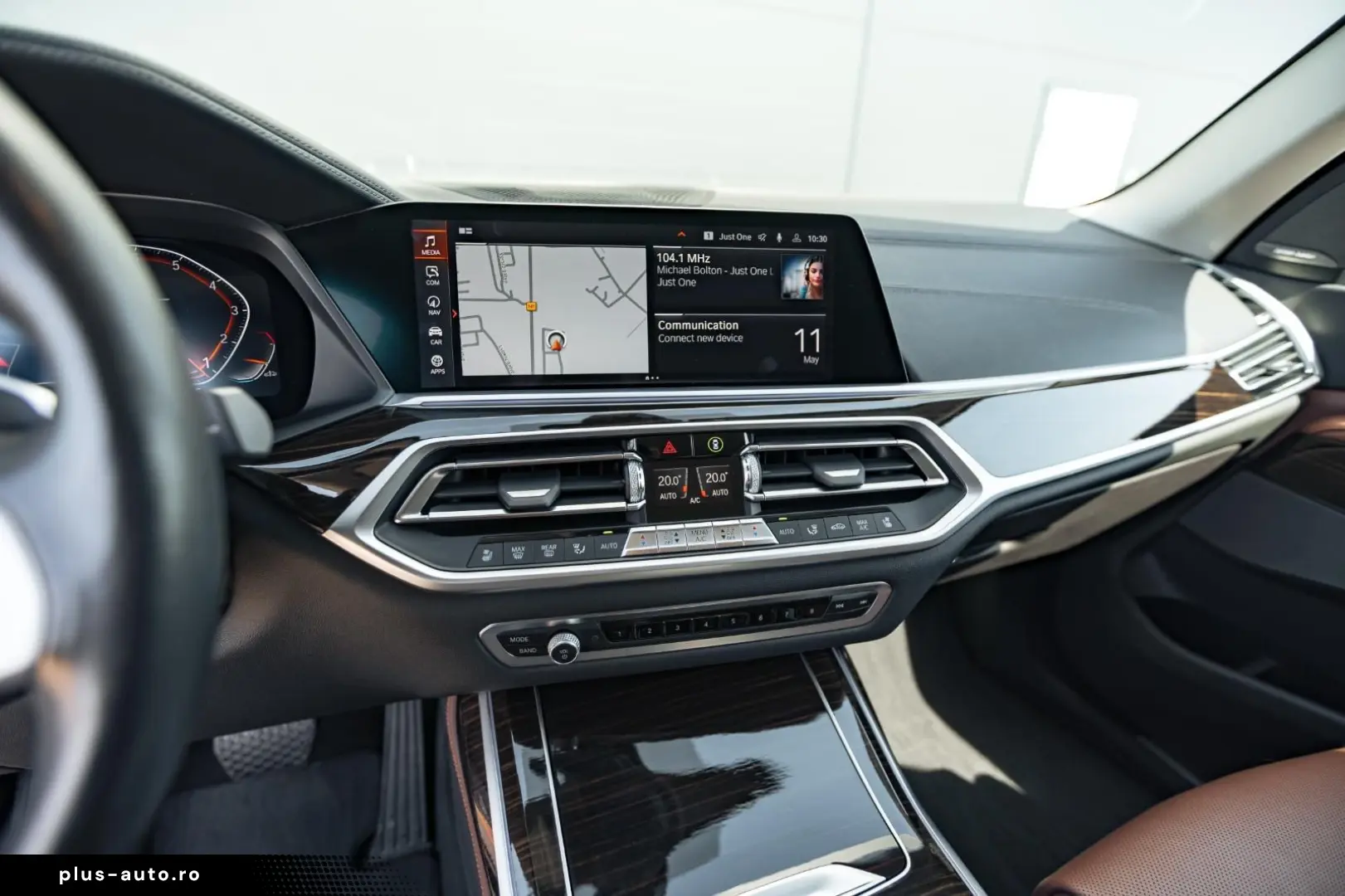 BMW X7 xDrive40i 7Sitzer Massage Pano HUD LED H&K