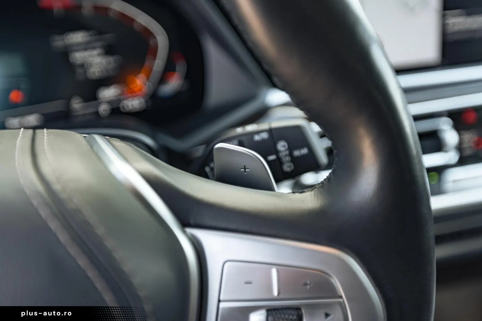 BMW X7 xDrive40i 7Sitzer Massage Pano HUD LED H&K