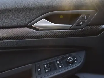 Volkswagen Golf R Black Edition DSG