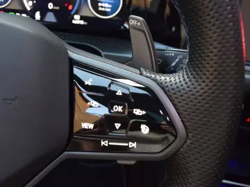 Volkswagen Golf R Black Edition DSG