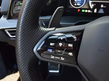 Volkswagen Golf R Black Edition DSG