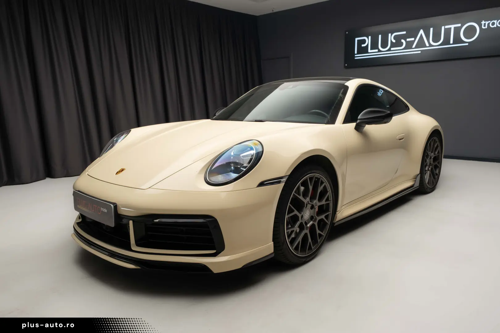 Porsche 992 911 CARRERA S   LIFT   MATRIX