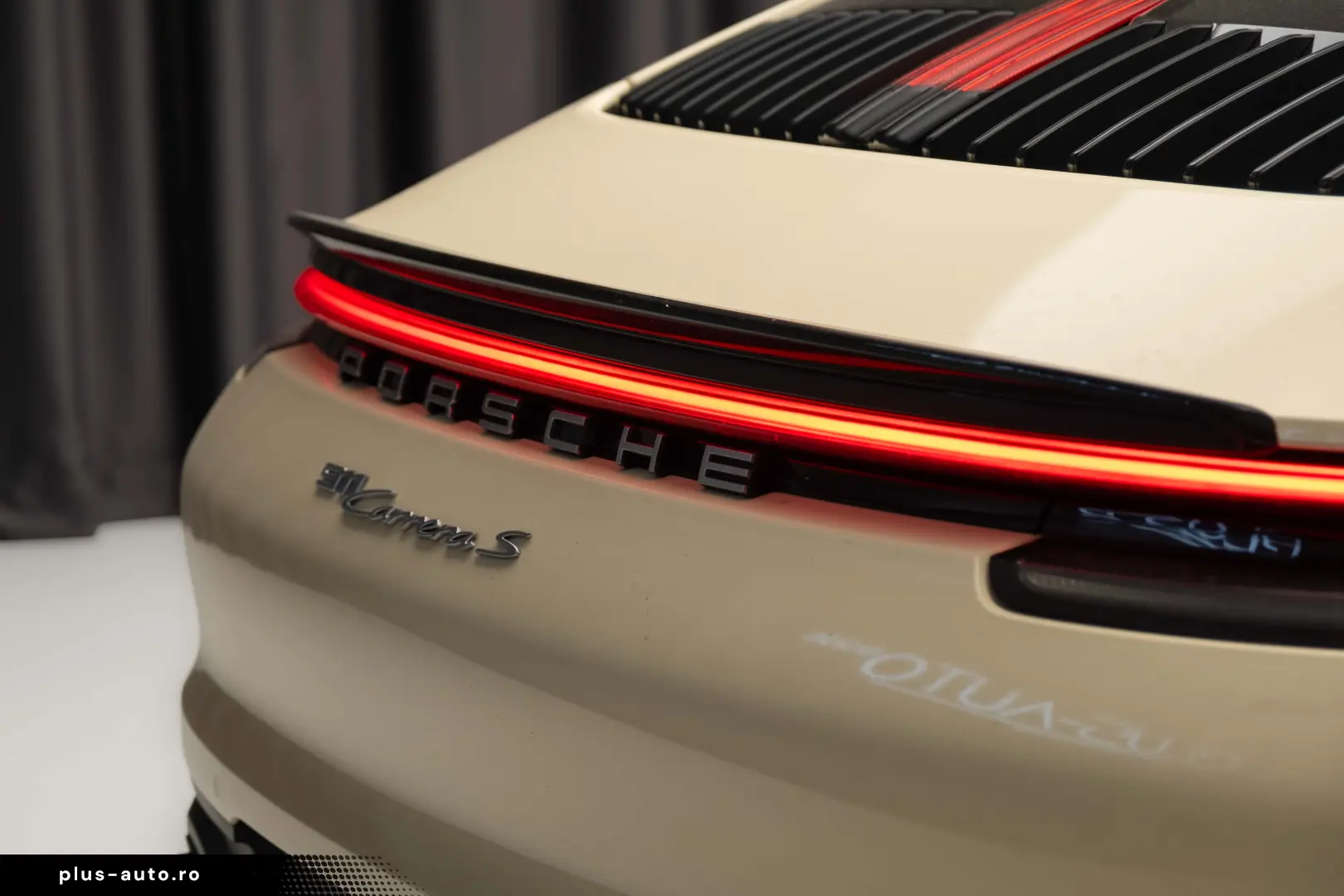Porsche 992 911 CARRERA S   LIFT   MATRIX