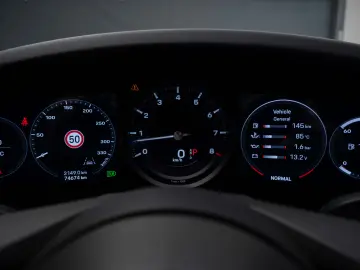 Porsche 992 911 CARRERA S   LIFT   MATRIX