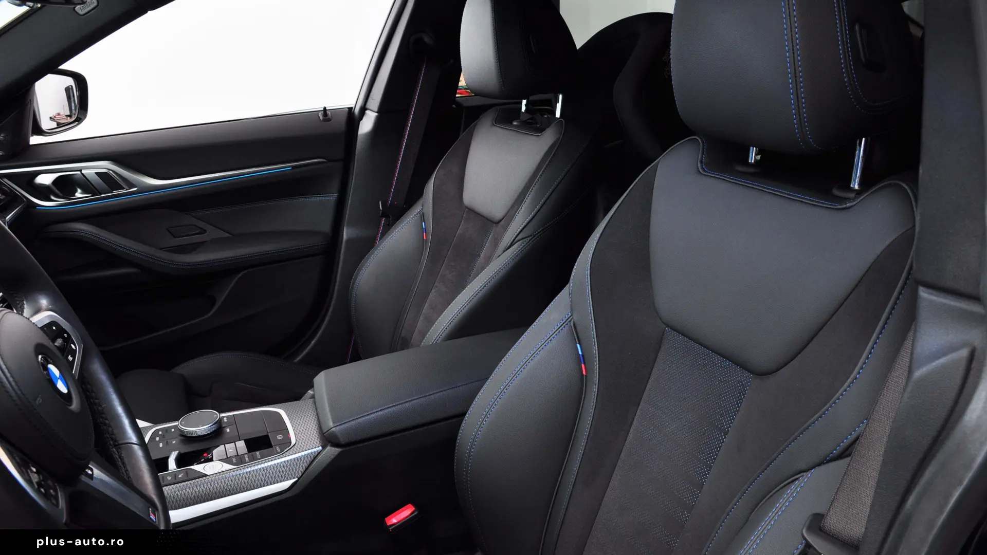 2024 16.211 km BMW M440xi Achitie RO