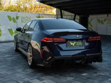 BMW M5 Limousine