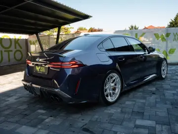 BMW M5 Limousine