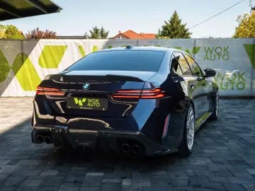 BMW M5 Limousine