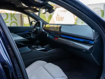 BMW M5 Limousine