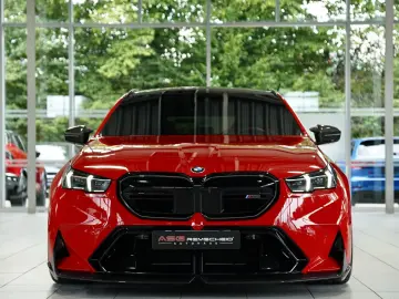 BMW M5 Touring 1.H  Carbon Keramik Grail RossoCorsa