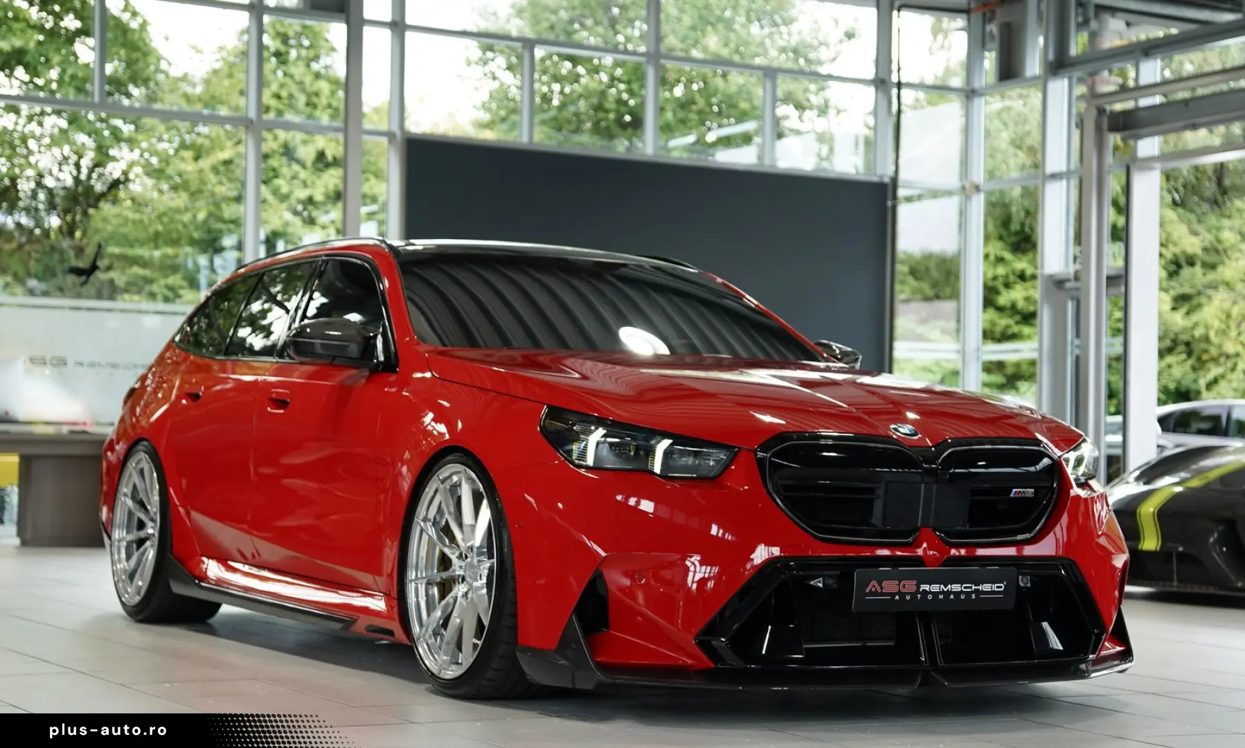 BMW M5 Touring 1.H  Carbon Keramik Grail RossoCorsa