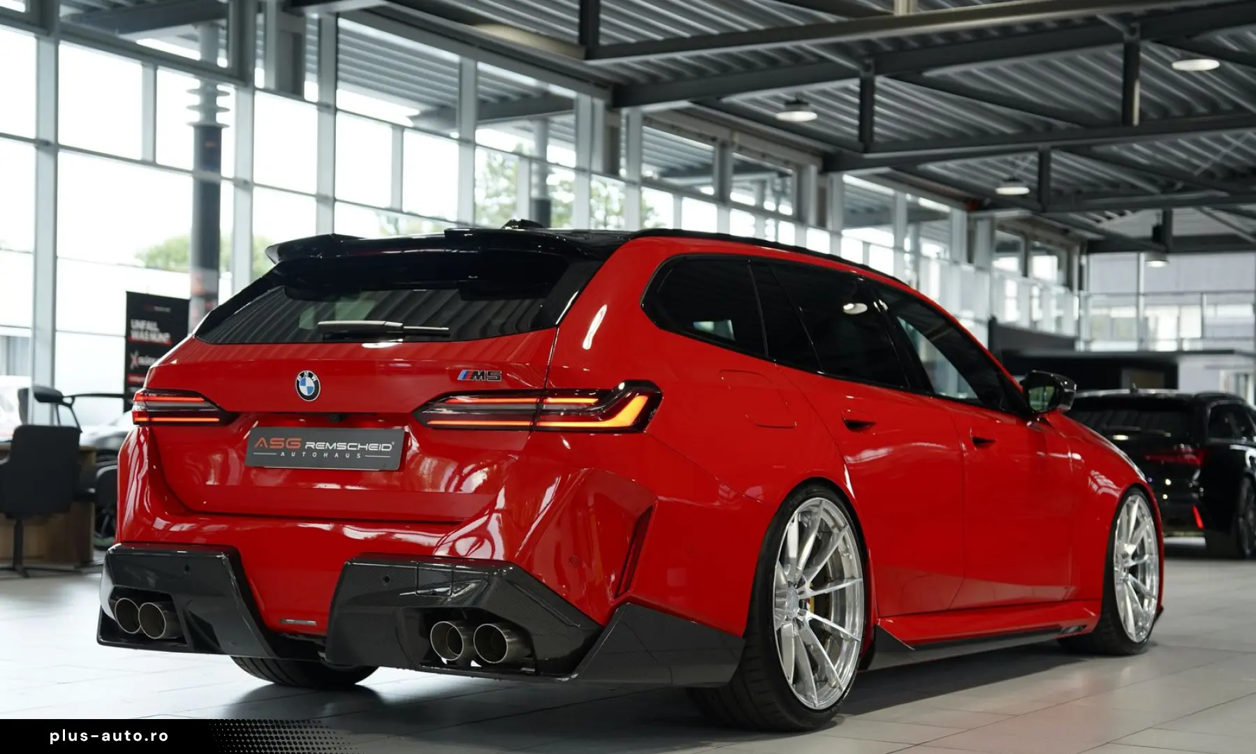 BMW M5 Touring 1.H  Carbon Keramik Grail RossoCorsa