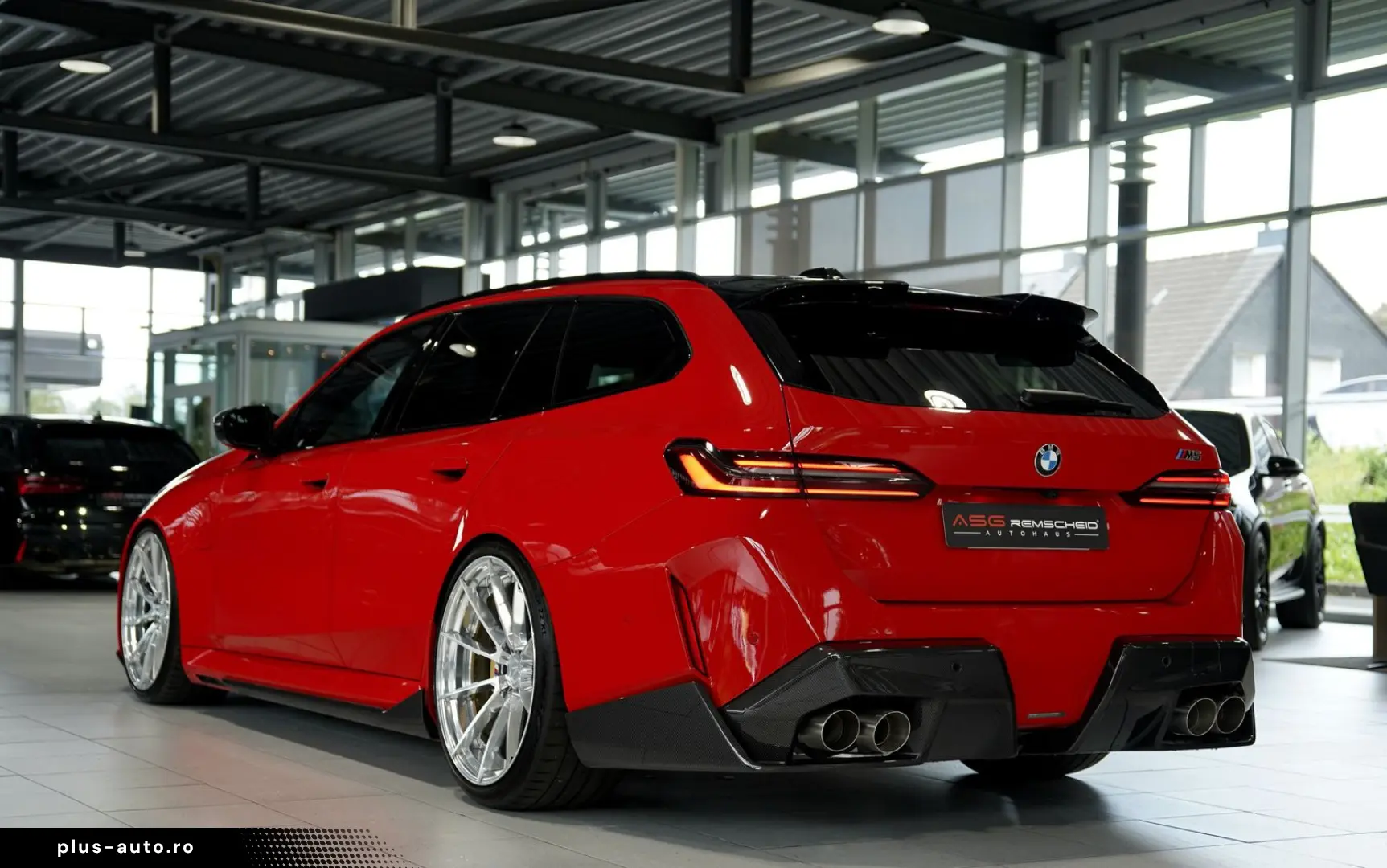 BMW M5 Touring 1.H  Carbon Keramik Grail RossoCorsa