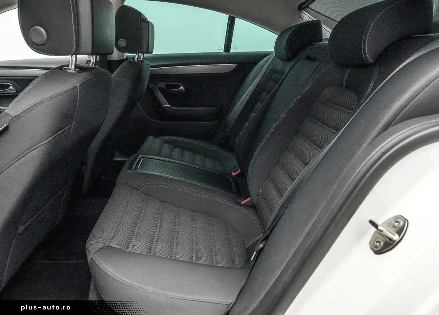 Volkswagen Passat-Cc