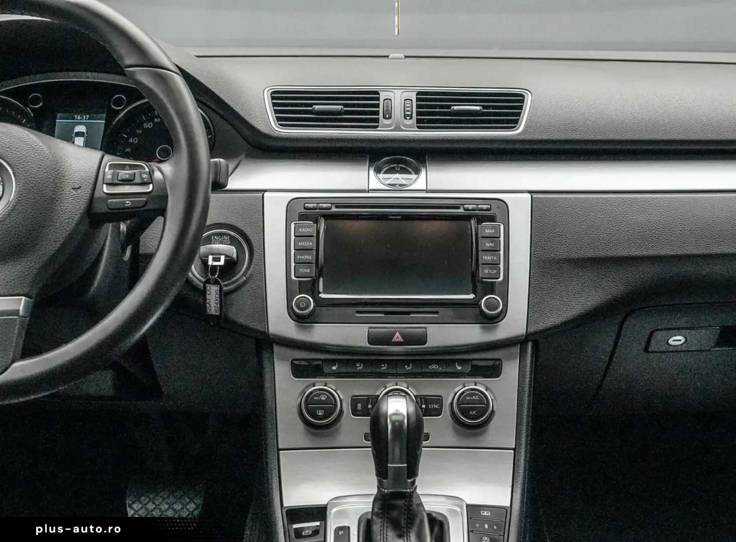 Volkswagen Passat-Cc