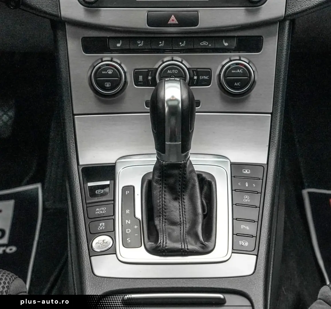 Volkswagen Passat-Cc