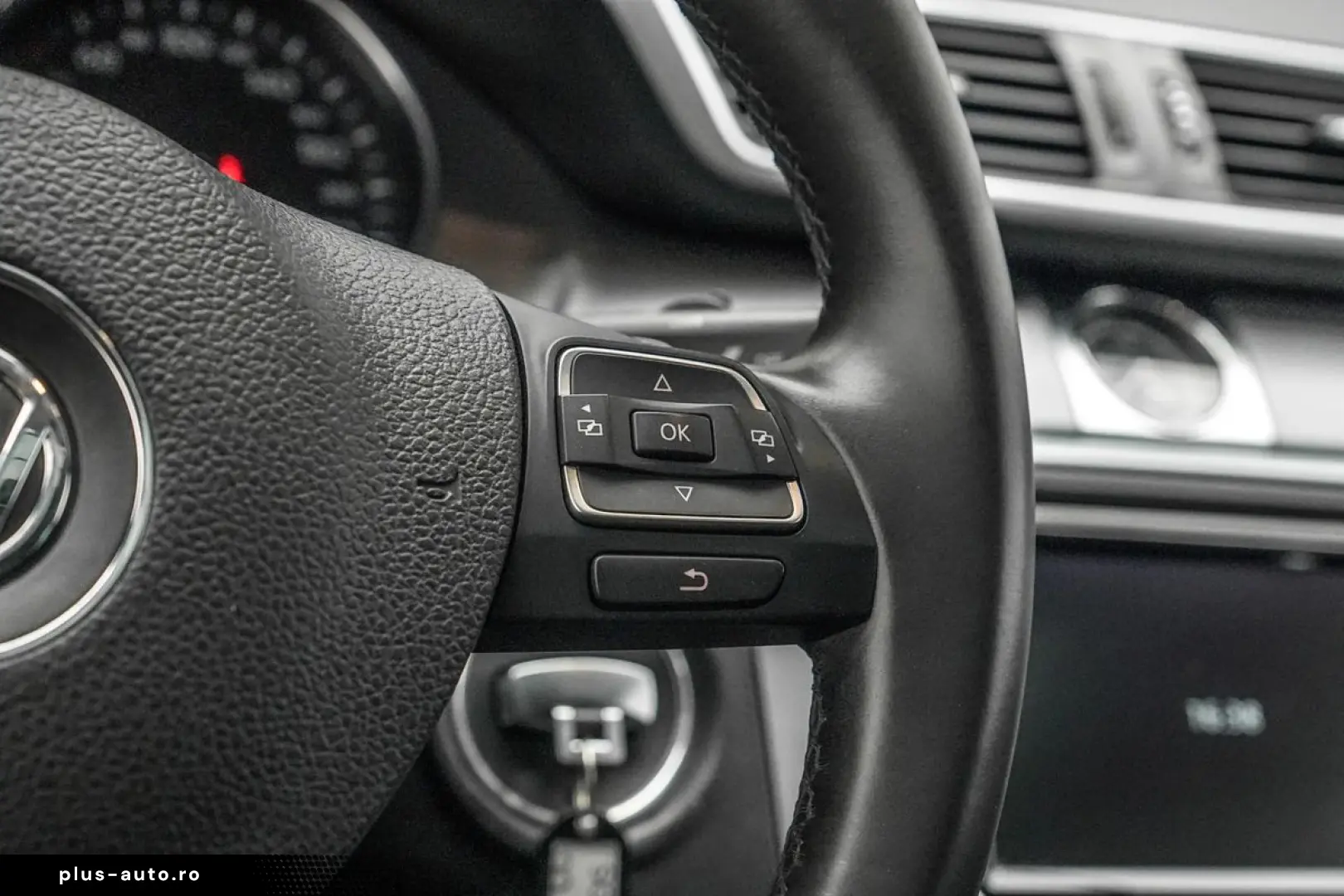 Volkswagen Passat-Cc