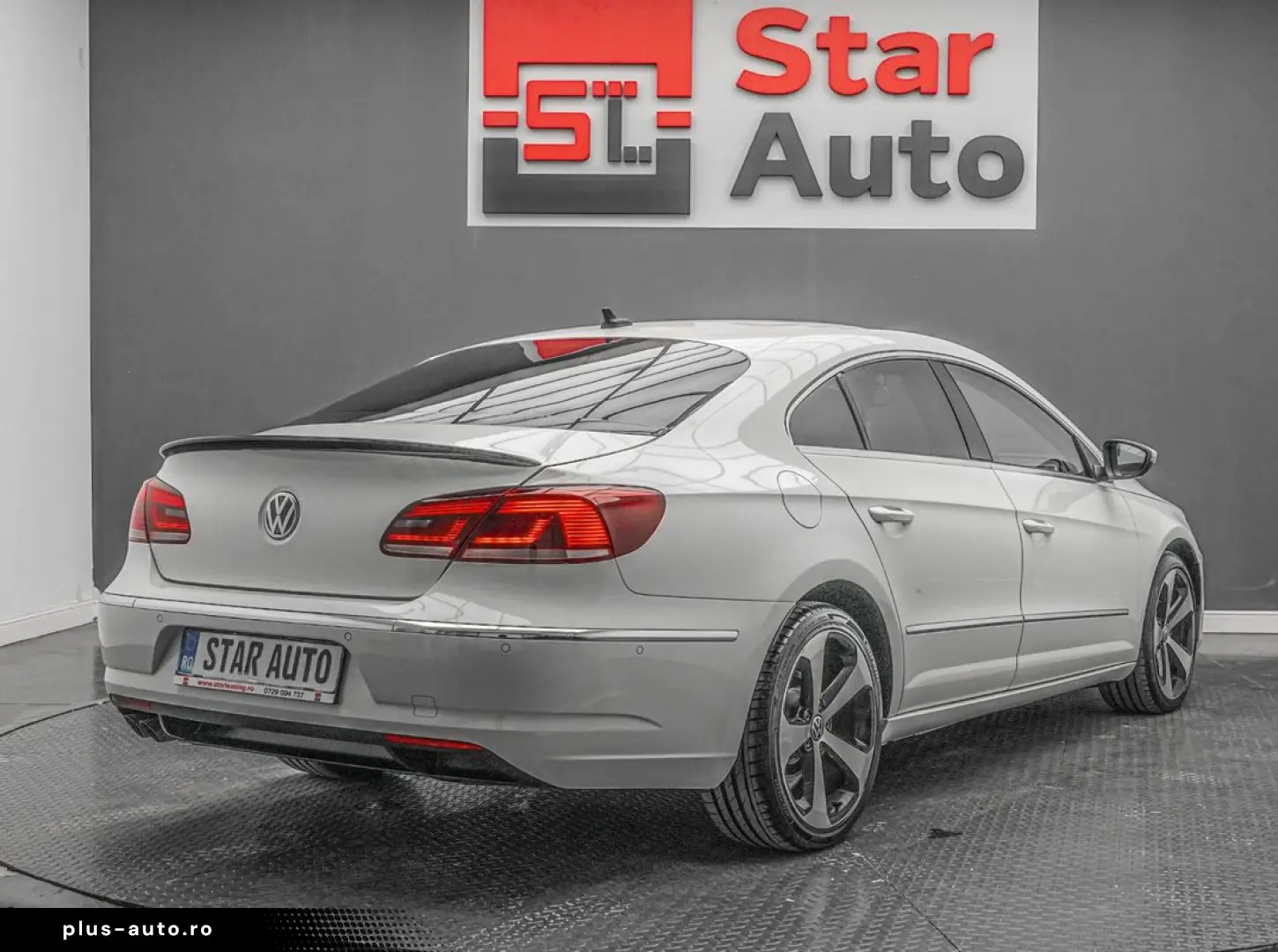 Volkswagen Passat-Cc