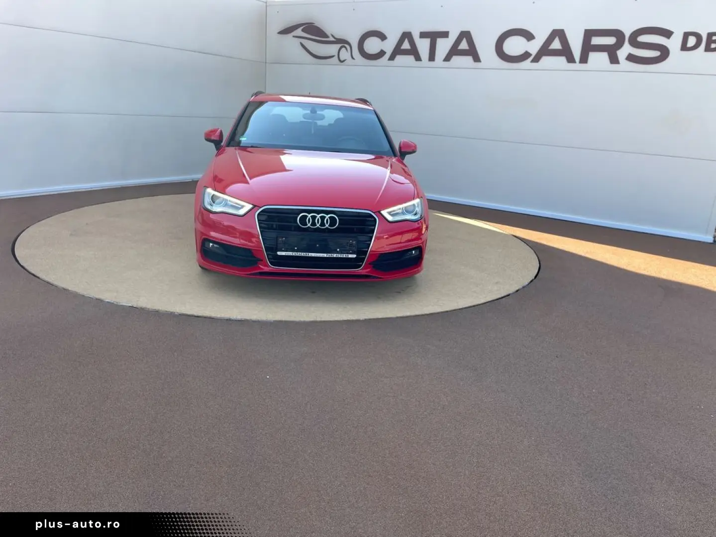 Audi A3  1.4TFSI  140CP  SLINE  BI-Xenon  Keyless  Navi  Pie
