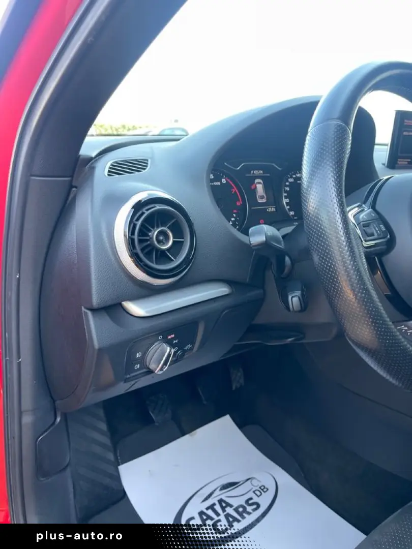 Audi A3  1.4TFSI  140CP  SLINE  BI-Xenon  Keyless  Navi  Pie