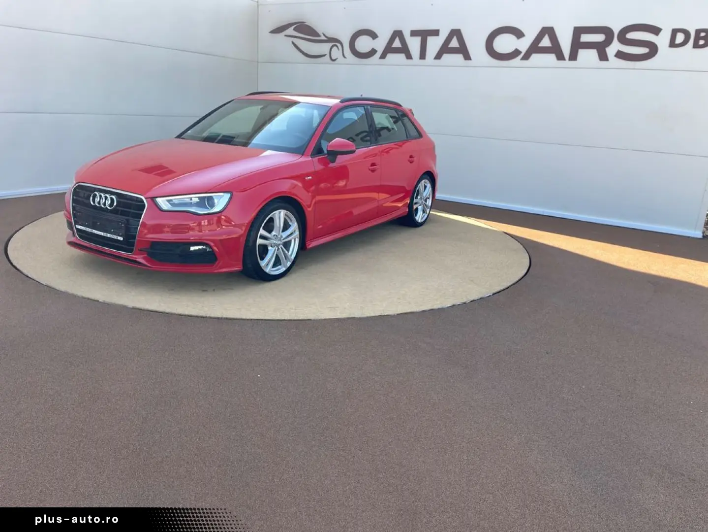 Audi A3  1.4TFSI  140CP  SLINE  BI-Xenon  Keyless  Navi  Pie