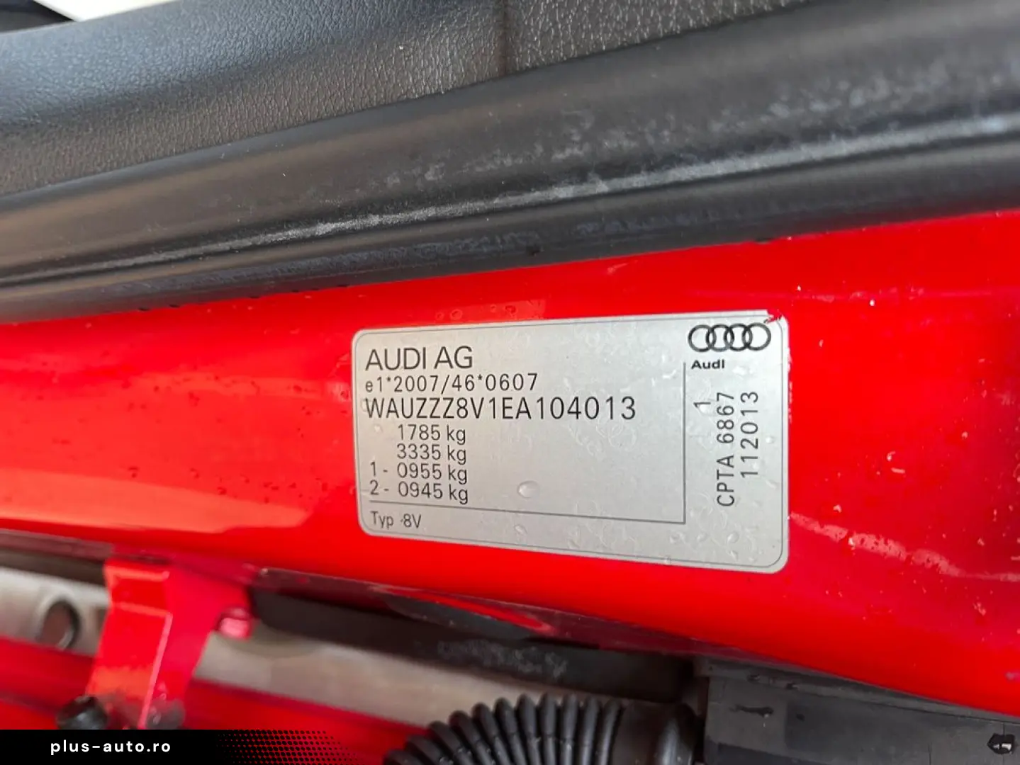 Audi A3  1.4TFSI  140CP  SLINE  BI-Xenon  Keyless  Navi  Pie